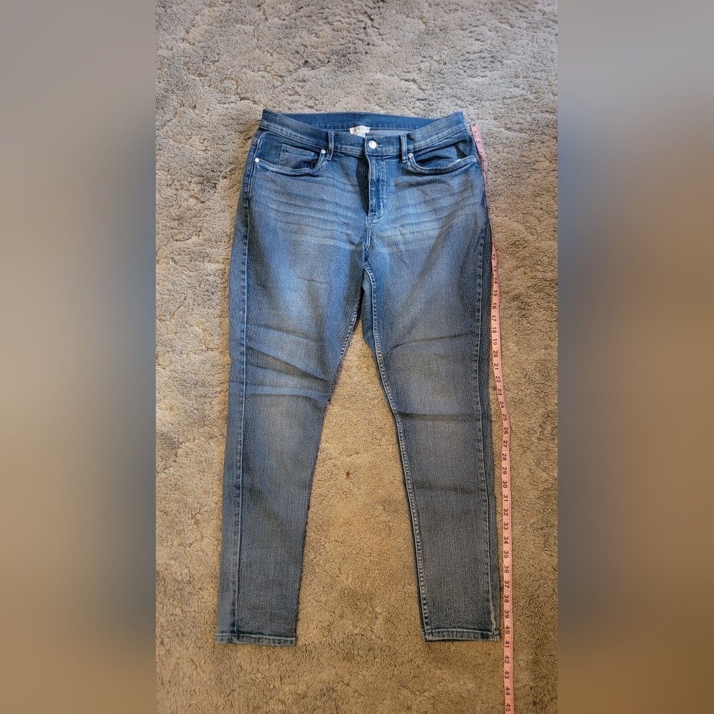 VENUS Classic Blue Skinny Jeans